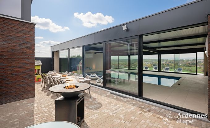 Villa ultramoderne  Somme-Leuze pour 12 personnes avec piscine intrieure, sauna et jardin priv