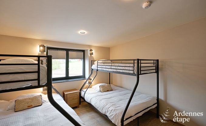 Villa ultramoderne  Somme-Leuze pour 12 personnes avec piscine intrieure, sauna et jardin priv