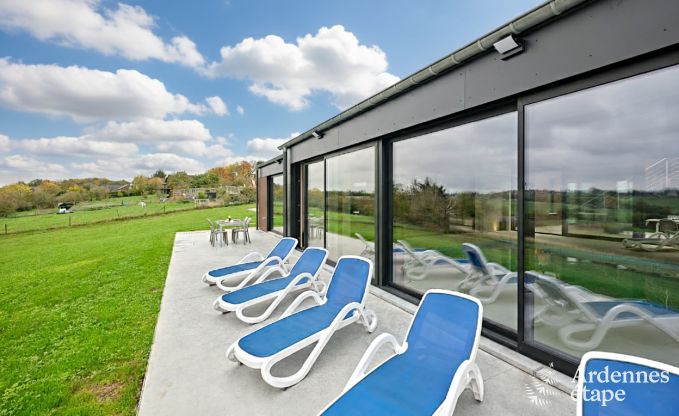 Villa ultramoderne  Somme-Leuze pour 12 personnes avec piscine intrieure, sauna et jardin priv
