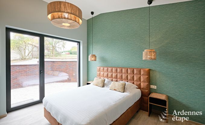 Villa ultramoderne  Somme-Leuze pour 12 personnes avec piscine intrieure, sauna et jardin priv