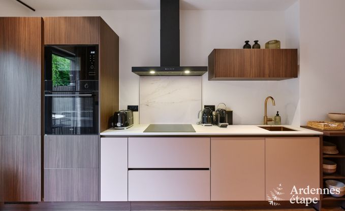 Charmante maison de vacances  Spa avec 2 chambres, espace de dtente et terrasse prive avec jacuzzi