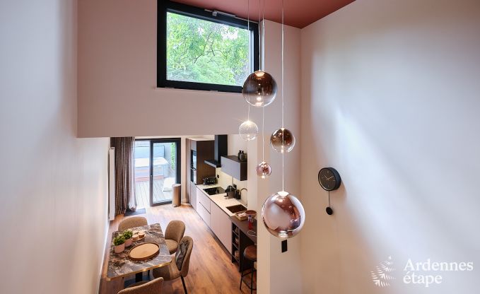 Charmante maison de vacances  Spa avec 2 chambres, espace de dtente et terrasse prive avec jacuzzi