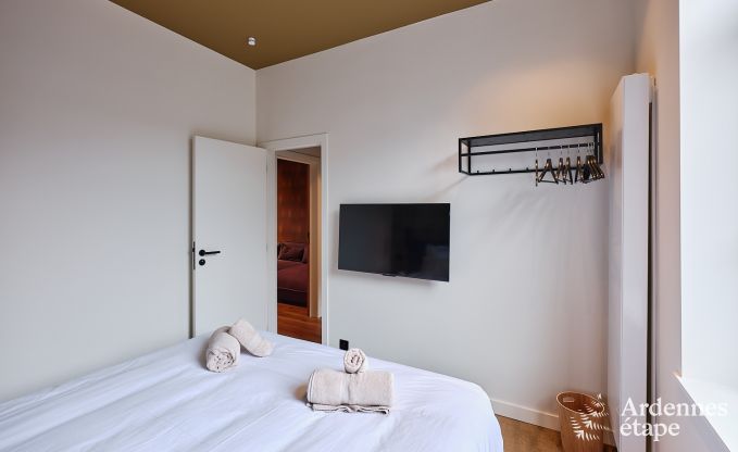 Charmante maison de vacances  Spa avec 2 chambres, espace de dtente et terrasse prive avec jacuzzi