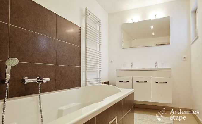 Maison de vacances  Spa pour 4 personnes en Ardenne