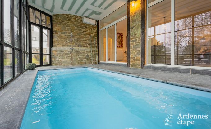 Villa de Luxe  Spa pour 6/8 personnes en Ardenne