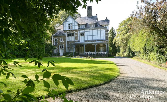 Villa de Luxe  Spa pour 9 personnes en Ardenne
