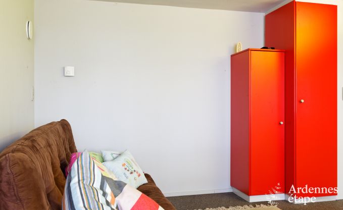 Spacieuse villa de luxe  Spa pour 15 personnes avec 5 chambres, sauna, piscine extrieure et jardin priv