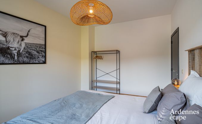 Charmant appartement � Spa, parfait pour les familles et les groupes, � proximit� de la for�t.