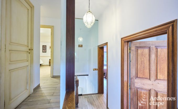 Maison de vacances  Spa pour 15 personnes en Ardenne