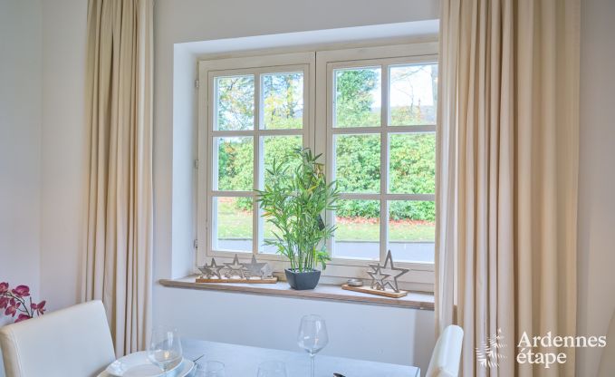 Maison de vacances  Spa pour 15 personnes en Ardenne