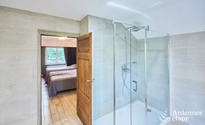 Maison de vacances  Spa pour 15 personnes en Ardenne