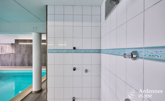 Maison de vacances  Spa pour 20 personnes en Ardenne