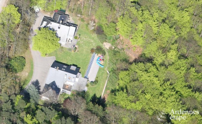 Maison de vacances  Spa pour 20 personnes en Ardenne