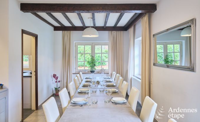 Maison de vacances  Spa pour 20 personnes en Ardenne