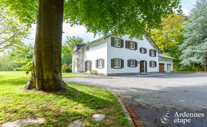 Maison de vacances  Spa pour 20 personnes en Ardenne