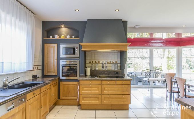 Villa de Luxe  Spa pour 13/14 personnes en Ardenne