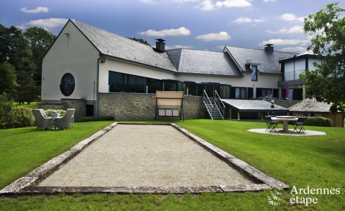 Villa de Luxe  Spa pour 13/14 personnes en Ardenne