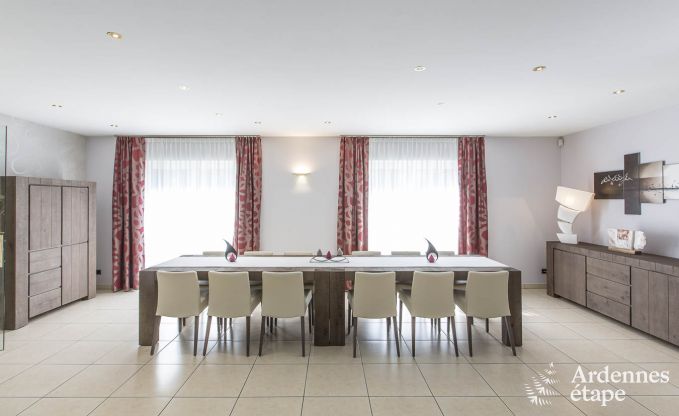 Villa de Luxe  Spa pour 13/14 personnes en Ardenne