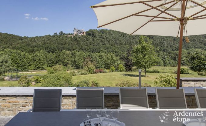 Villa de Luxe  Spa pour 13/14 personnes en Ardenne