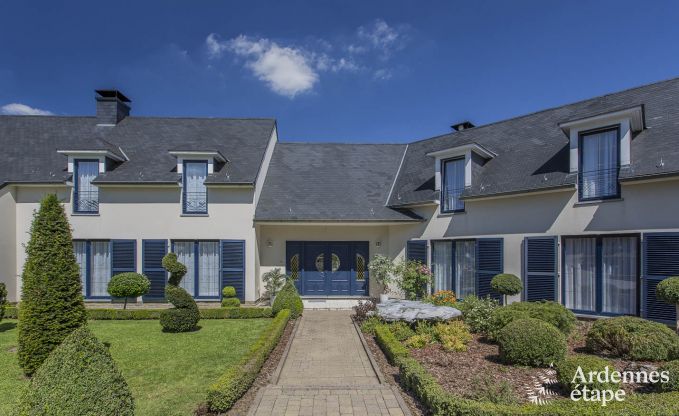 Villa de Luxe  Spa pour 13/14 personnes en Ardenne
