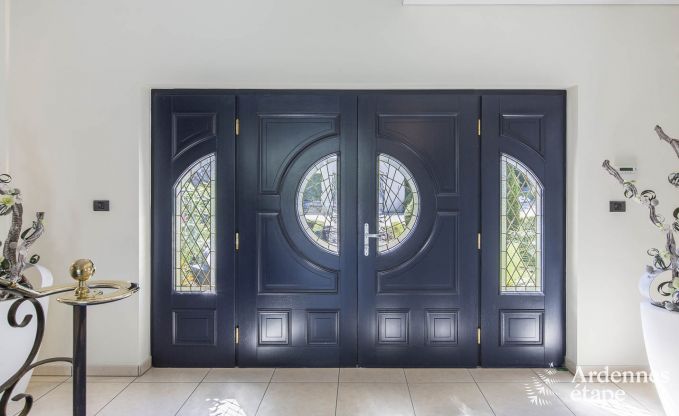 Villa de Luxe  Spa pour 13/14 personnes en Ardenne