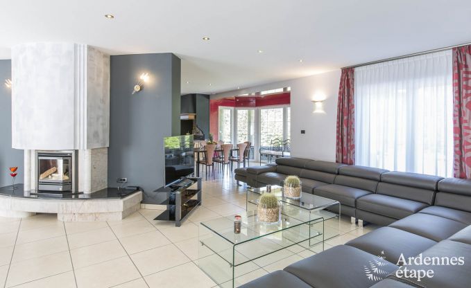 Villa de Luxe  Spa pour 13/14 personnes en Ardenne