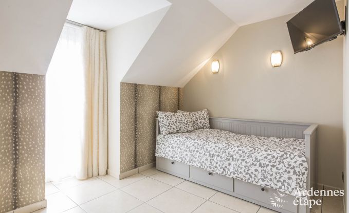 Villa de Luxe  Spa pour 13/14 personnes en Ardenne