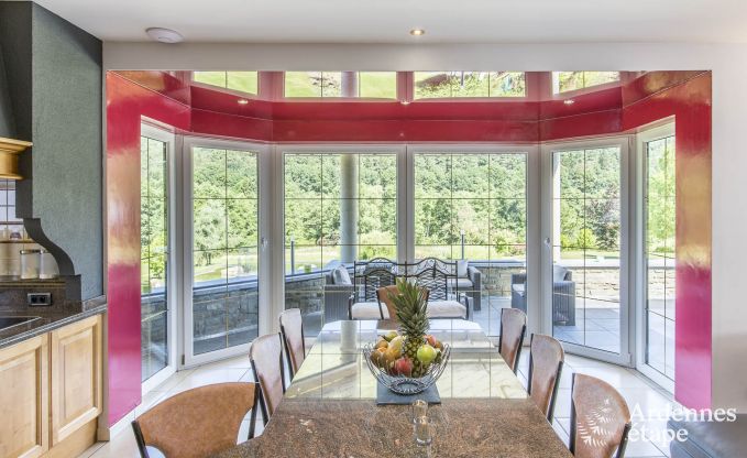 Villa de Luxe  Spa pour 13/14 personnes en Ardenne