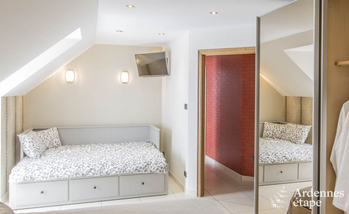 Villa de Luxe  Spa pour 13/14 personnes en Ardenne