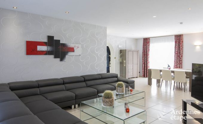 Villa de Luxe  Spa pour 13/14 personnes en Ardenne
