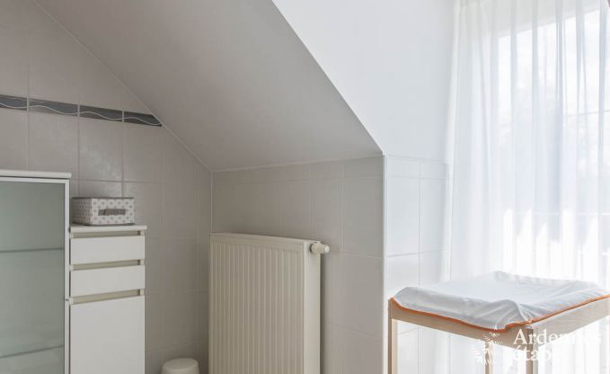 Villa de Luxe  Spa pour 13/14 personnes en Ardenne