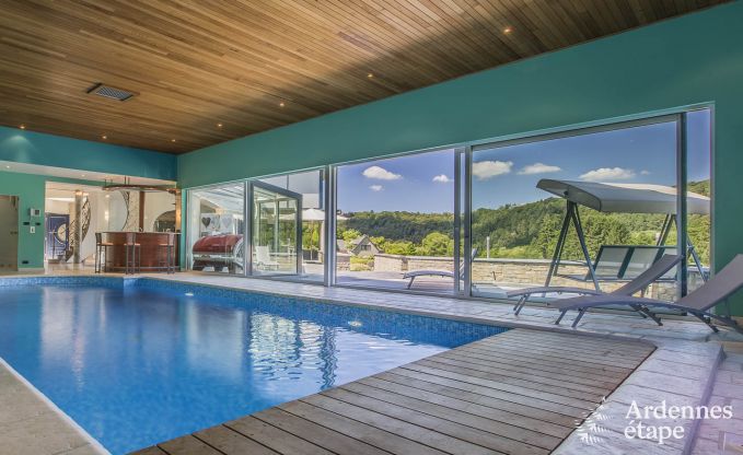 Villa de Luxe  Spa pour 13/14 personnes en Ardenne
