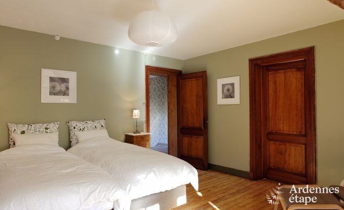 Villa de Luxe  Spa pour 9 personnes en Ardenne