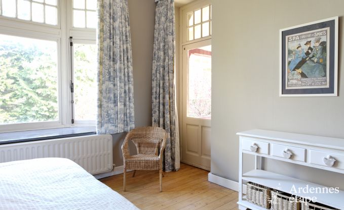 Villa de Luxe  Spa pour 9 personnes en Ardenne