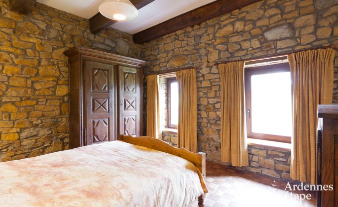 Maison de vacances � Sprimont pour 20 personnes en Ardenne