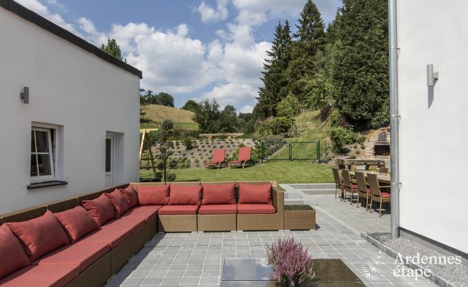 Magnifique maison de vacances pour 28 personnes à St-Vith au cœur de l'Ardennes