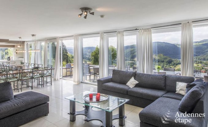 Villa de luxe avec vue panoramique, piscine à Stavelot