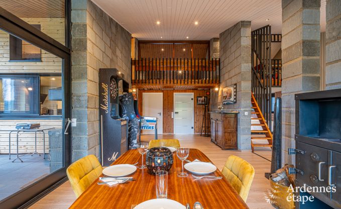 Chalet pour 4 personnes  Stavelot avec jacuzzi, poele  pellets et terrasse prive