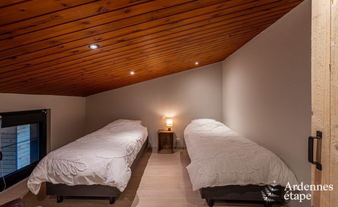 Chalet pour 4 personnes  Stavelot avec jacuzzi, poele  pellets et terrasse prive