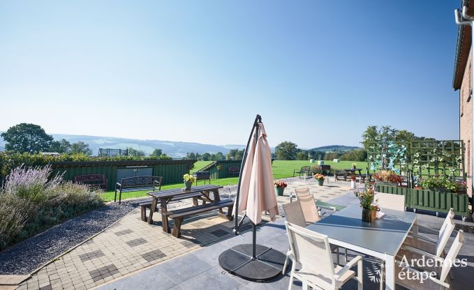 Maison de vacances  Stavelot : gtes pour 8 personnes avec jardin, jeux et vue magnifique sur l'Ardenne