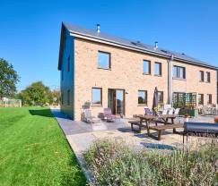 Maison de vacances conviviale à Stavelot pour 8 personnes avec jardin, espace de jeux et 4 chambres