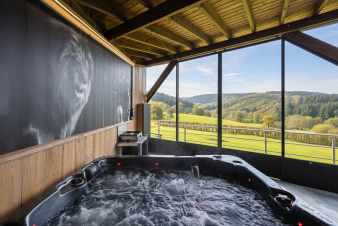 Maison de vacances avec jacuzzi et belle vue pour 4 personnes  Stavelot en Ardenne
