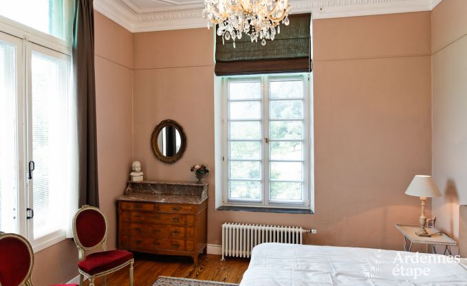 Ch�teau de luxe en Ardenne pour 28 personnes � Stavelot avec sauna, jacuzzi et aire de jeux