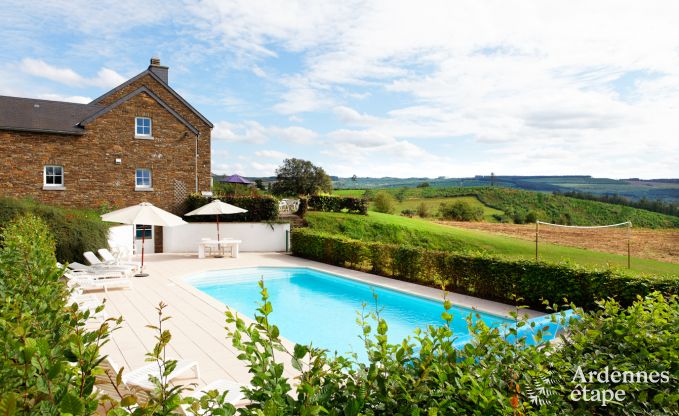 Villa de vacances avec piscine pour 14 pers. à Stoumont
