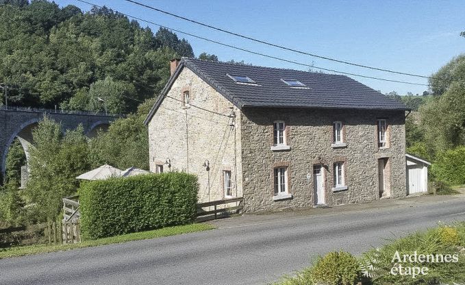 Maison de vacances � Stoumont pour 12 personnes en Ardenne