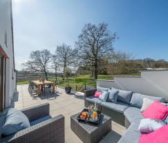 Villa de luxe à Theux pour 10 personnes avec salle de jeux, jacuzzi et proximité de Spa-Francorchamps