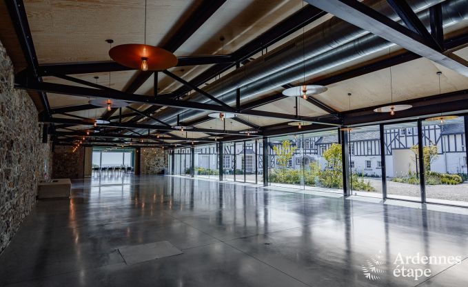 Chteau  Theux pour 40 personnes en Ardenne