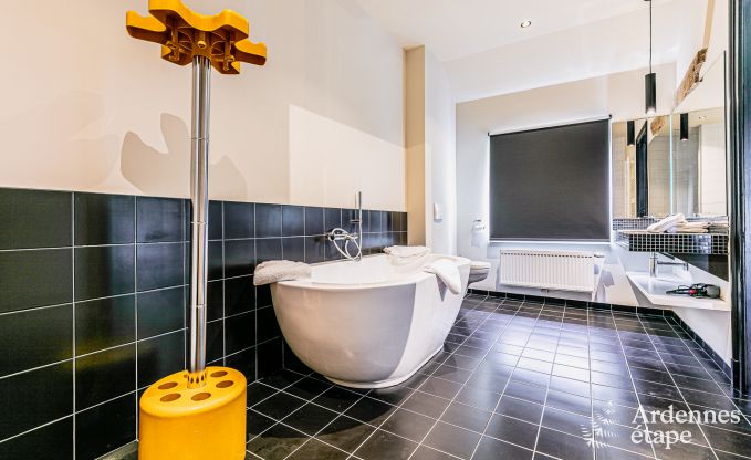 Chteau  Theux pour 40 personnes en Ardenne