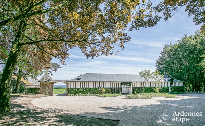 Chteau  Theux pour 40 personnes en Ardenne