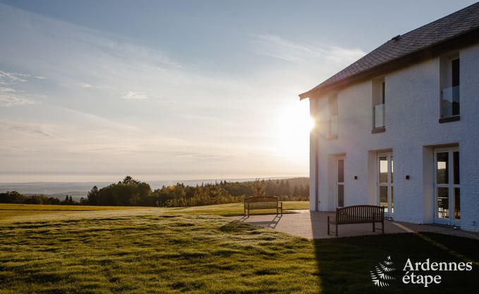 Chteau  Theux pour 40 personnes en Ardenne